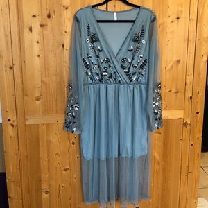 Long sleeve floral surplice dress